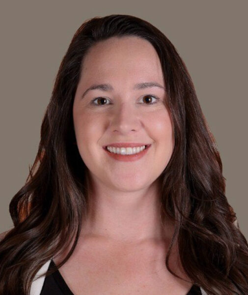 Chelsea Chambers Headshot