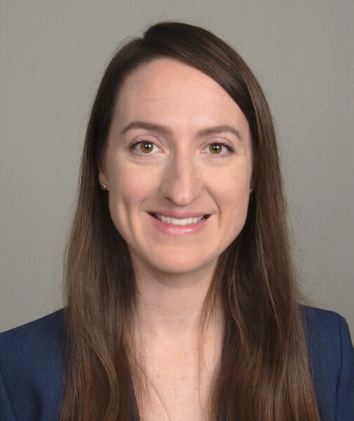 Lauren Richardson Headshot